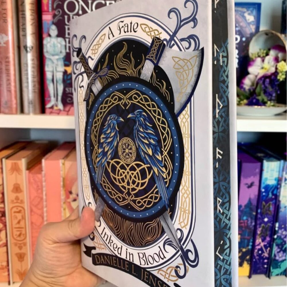 Fairyloot A Fate Inked in Blood special edition book